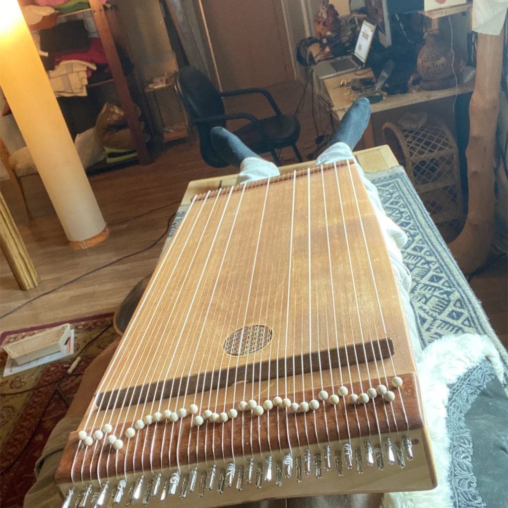 10-Orificio lateral Monocorde Lumnezia-10